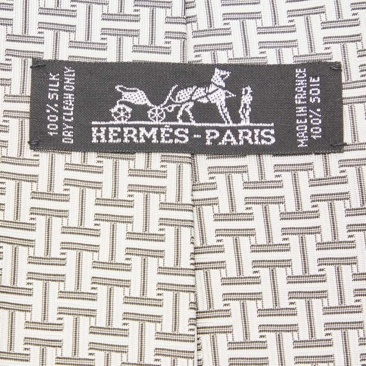 Pre Owned Hermès Monochrome Interlace Pattern Silk Tie