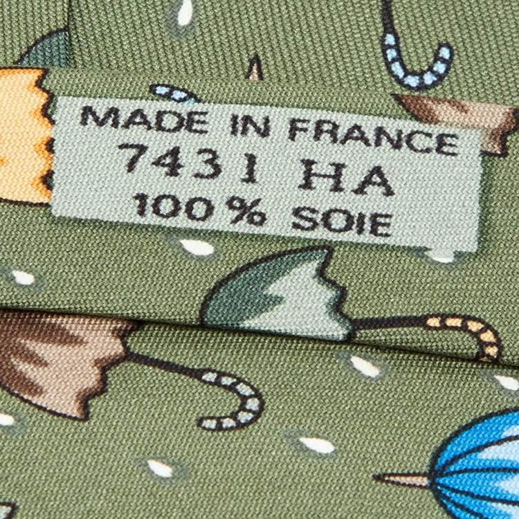 Pre Owned Hermès Multicolor Umbrella Print Silk Classic Tie