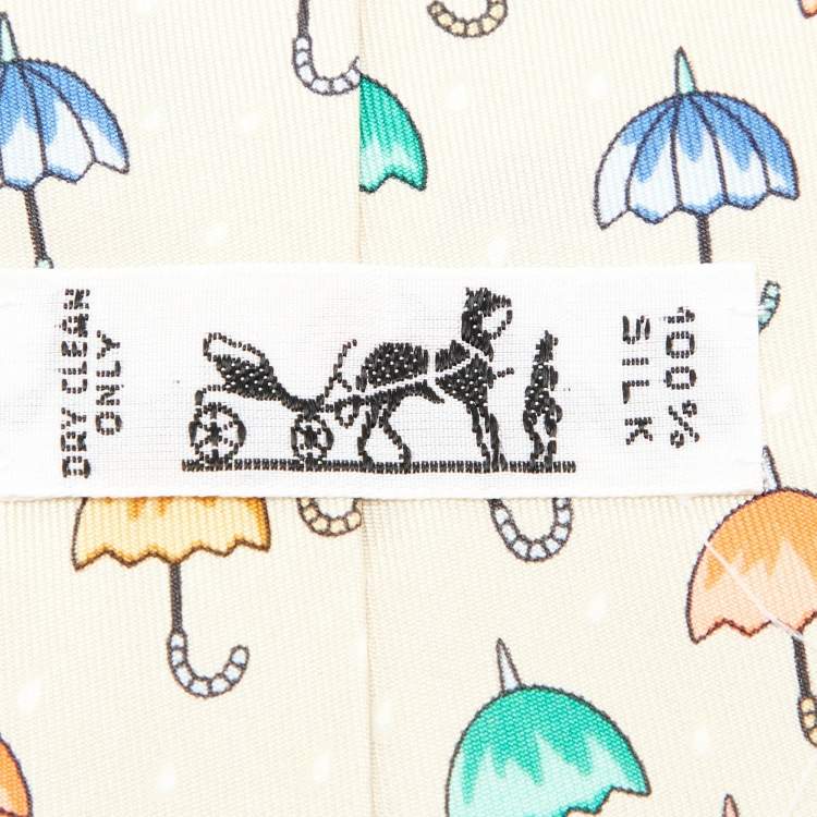 Pre Owned Hermès Red Mouse and Cheese Print Silk Classic Tie