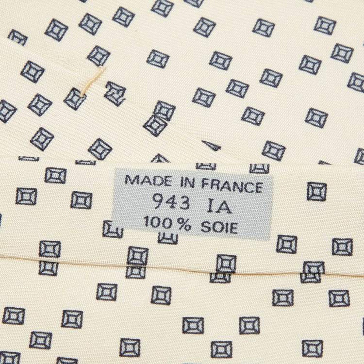 مملوكة مسبقًا Hermès Beige Patterned Silk Classic Tie
