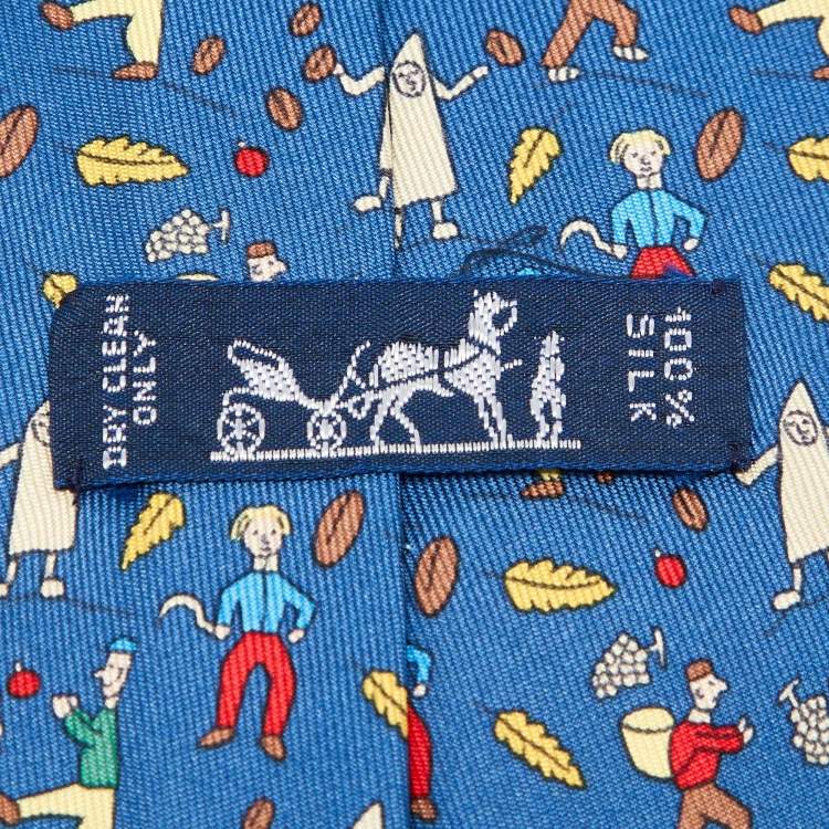 Pre Owned Hermès Blue Les Vendanges Print Silk Classic Tie