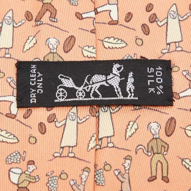 Pre Owned Hermès Peach Les Vendanges Silk Tie