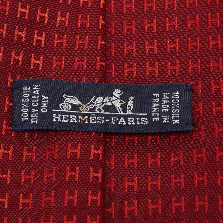 Pre Owned Hermès Red Silk Faconnee H Bicolore Tie