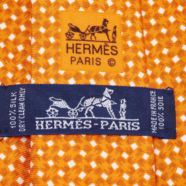 مملوكة مسبقًا Hermes Orange Printed Silk Traditional Tie 