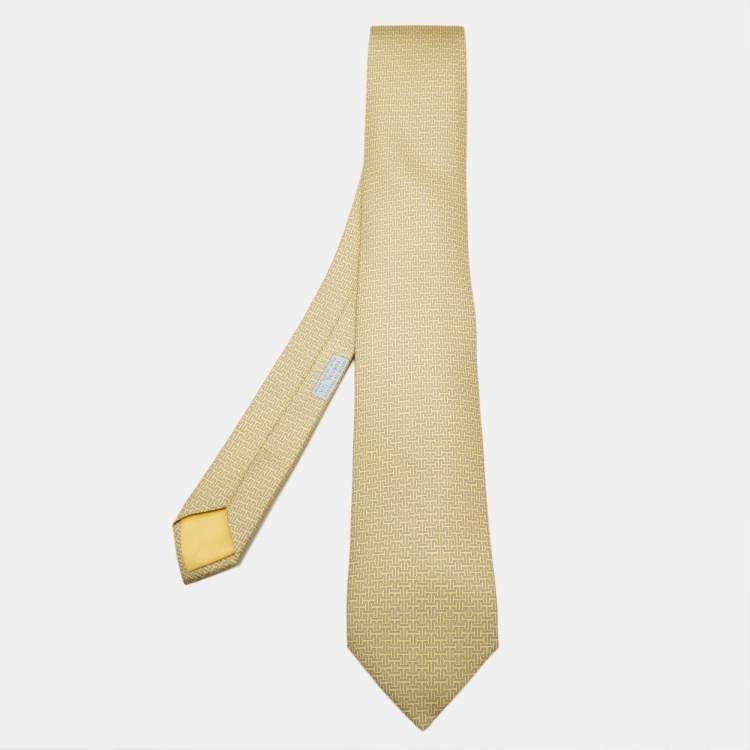 Pre Owned Hermès Yellow Printed Silk Classic Tie