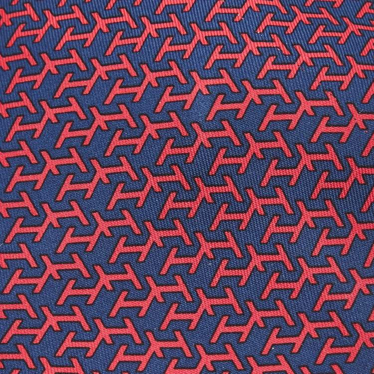 Pre Owned Hermès Navy Blue/Red Printed Silk Classic Tie