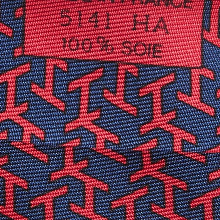 Pre Owned Hermès Navy Blue/Red Printed Silk Classic Tie
