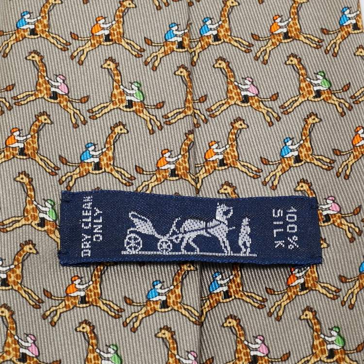 Pre Owned Hermès Grey Giraffe Riding Print Silk Tie