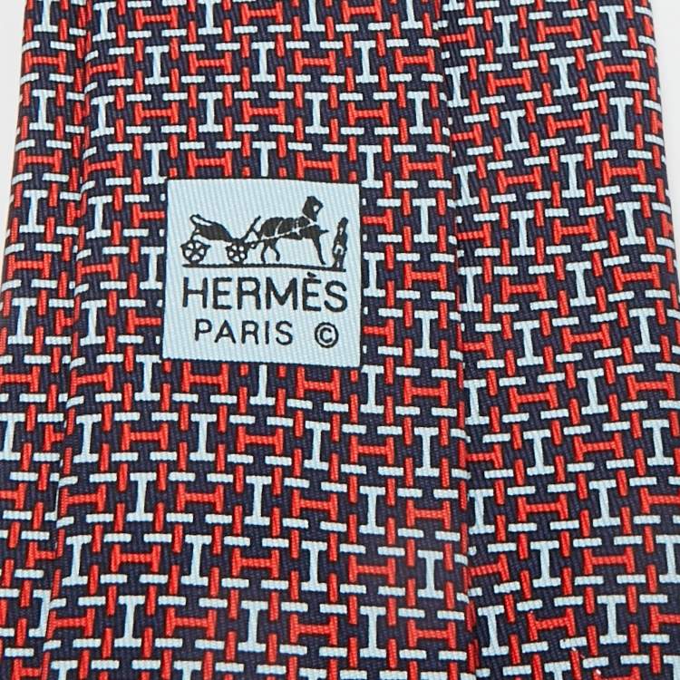 Pre Owned Hermès Navy Blue/Red All-Over H Print Silk Tie