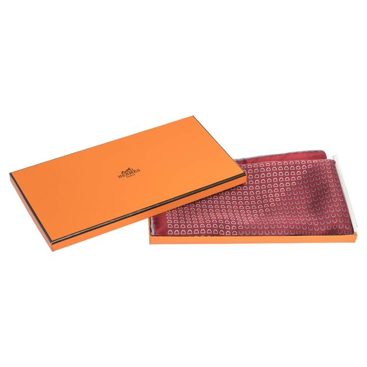 Pre Owned Hermes Maroon Horsebit Print Silk Twill Pocket Square 