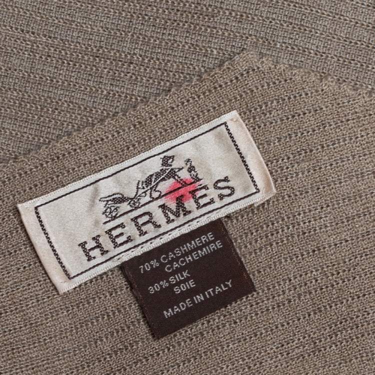 Pre Owned Hermes Grey Cashmere Silk Ribbed Knit Wrap