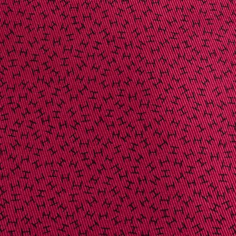مملوكة مسبقًا Hermes Burgundy H Print Silk Tie