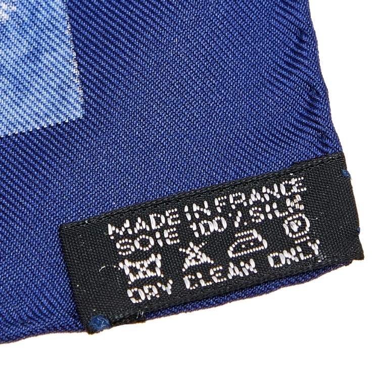 Pre Owned Hermès Blue La Voie Lactee Silk Gavroche Scarf