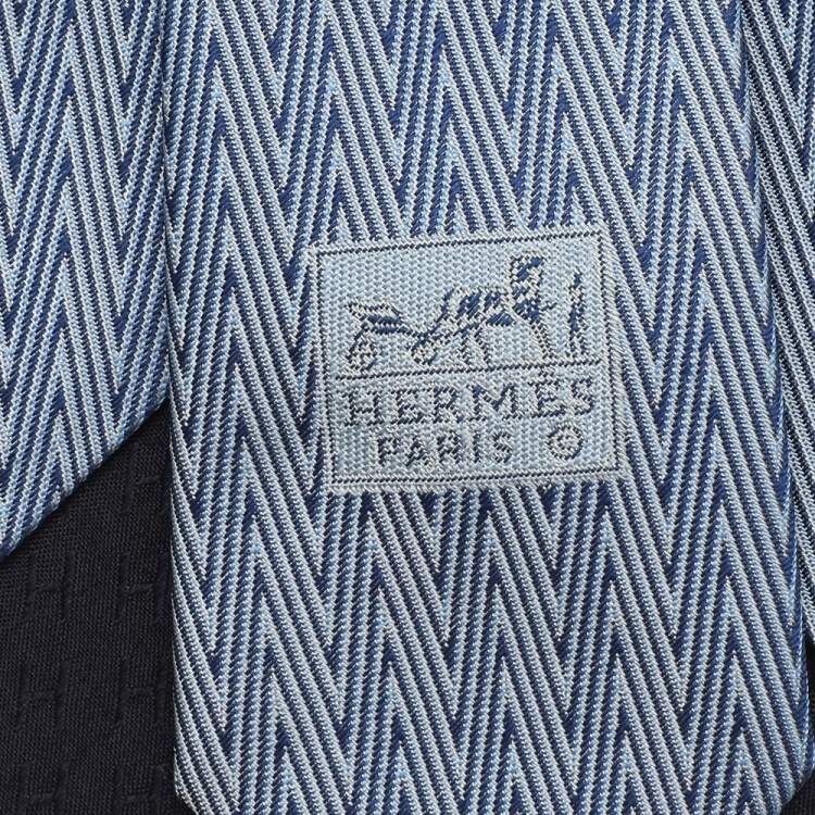 Pre Owned Hermes Blue Patterned Silk Jacquard Tie