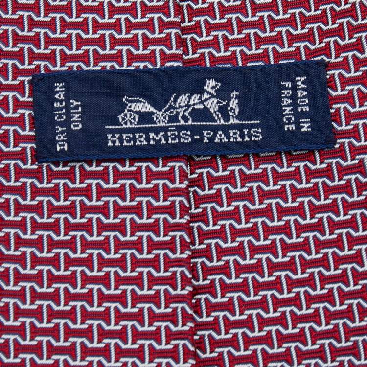 Pre Owned Hermès Red Geometric Patterned Jacquard Silk Tie