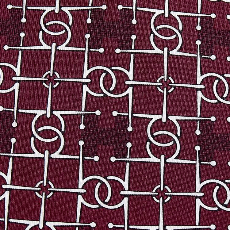 Pre Owned Hermes Burgundy Interlocking H Printed Silk Tie 
