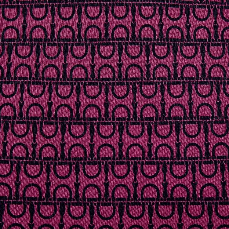 مملوكة مسبقًا Hermes Dark Onion Pink Printed Silk Tie 
