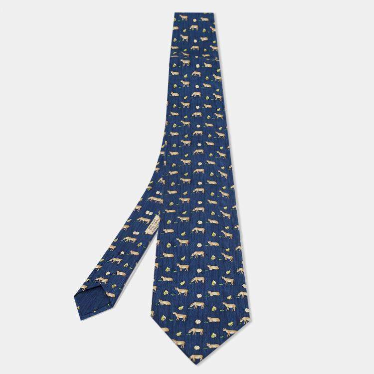 مملوكة مسبقًا Hermes Blue Sheep Printed Silk Classic Tie 