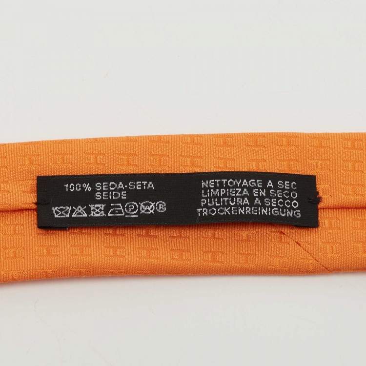 مملوكة مسبقًا Hermès Orange Faconnee H Silk Tie