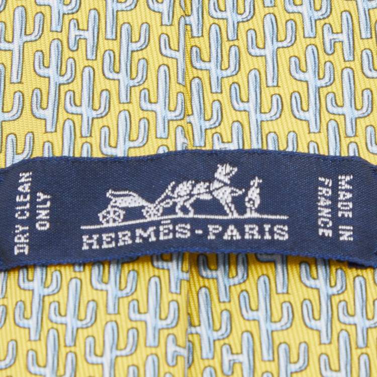 Pre Owned Hermes Yellow Cactus Printed Silk Tie