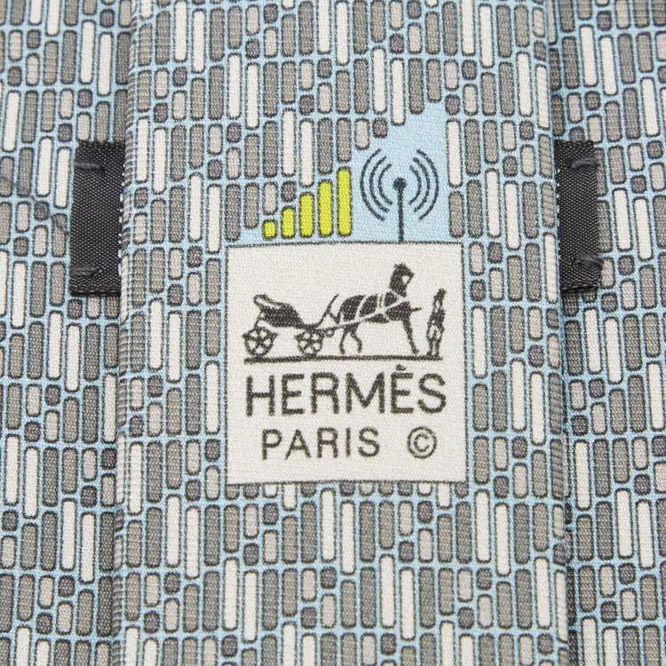Pre Owned Hermes Grey/Blue Printed Silk Tie