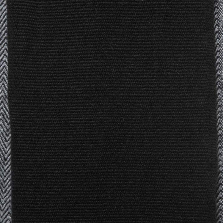 Pre Owned Hermes Black Colorblock Chevron Cashmere Muffler