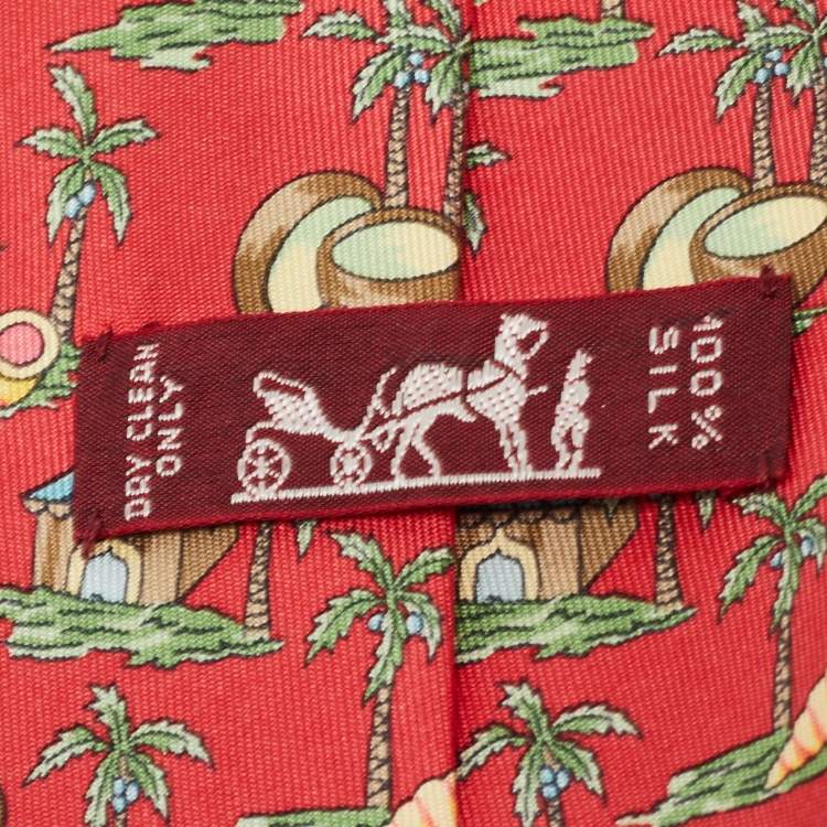 مملوكة مسبقًا Hermes Red Tropical Island Printed Silk Tie