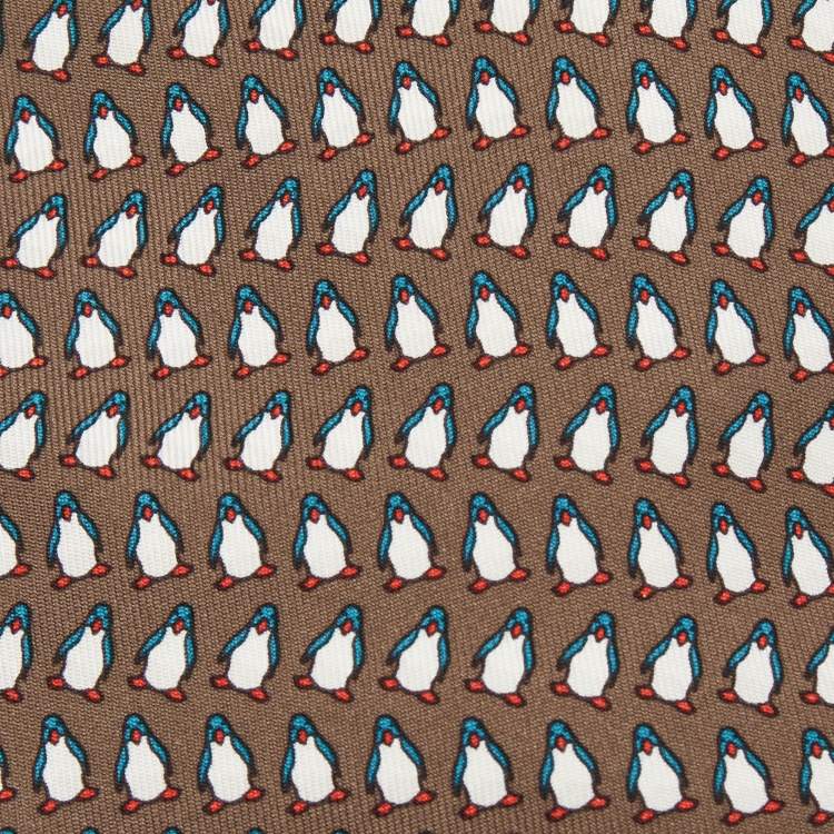 مملوكة مسبقًا Hermes Brown Penguins Print Silk Traditional Tie