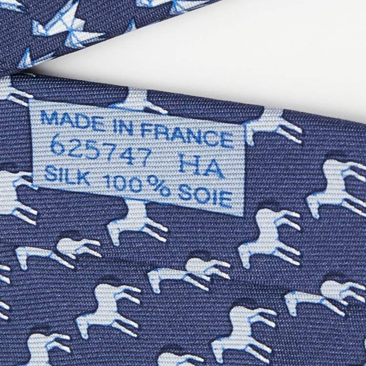 مملوكة مسبقًا Hermes Blue Origami Horse Print Silk Tie