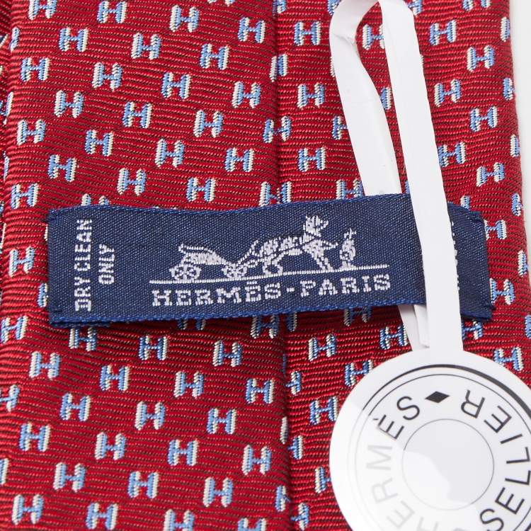 Pre Owned Hermès Red H Medeor Twillbi Silk Jacquard Narrow Tie