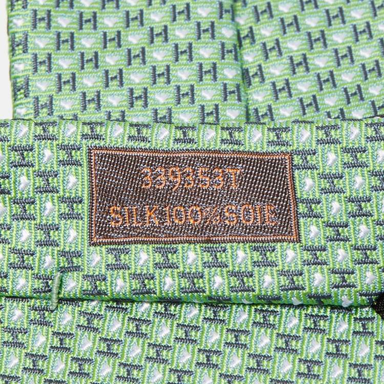 Pre Owned Hermès Green H Love You Silk Jacquard Slim Tie
