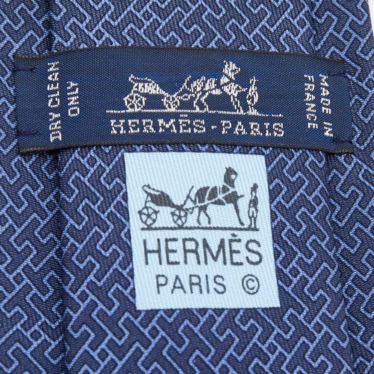 Pre Owned Hermès Navy Blue Labyrinth H Printed Silk Slim  Tie