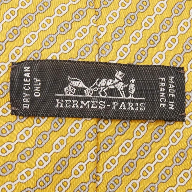 Pre Owned Hermès Yellow Levez l'Ancre Printed Silk Slim Tie