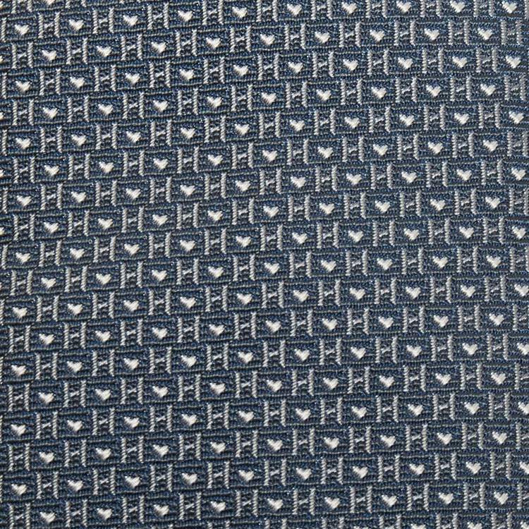 Pre Owned Hermes Blue Heart Patterned Silk Skinny Tie