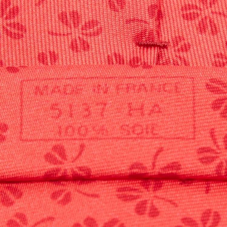 Pre Owned Hermes Red Clover Leaf Print Silk Traditional Tie