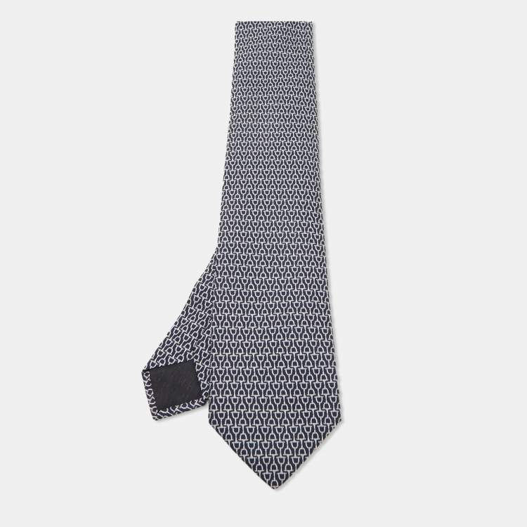 Pre Owned Hermes Navy Blue Horsebit Patterned Silk Tie