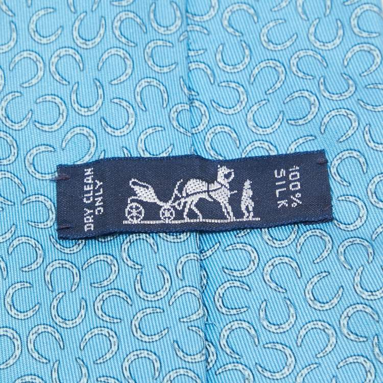 Pre Owned Hermès Blue Horseshoe Print Silk Traditional Tie