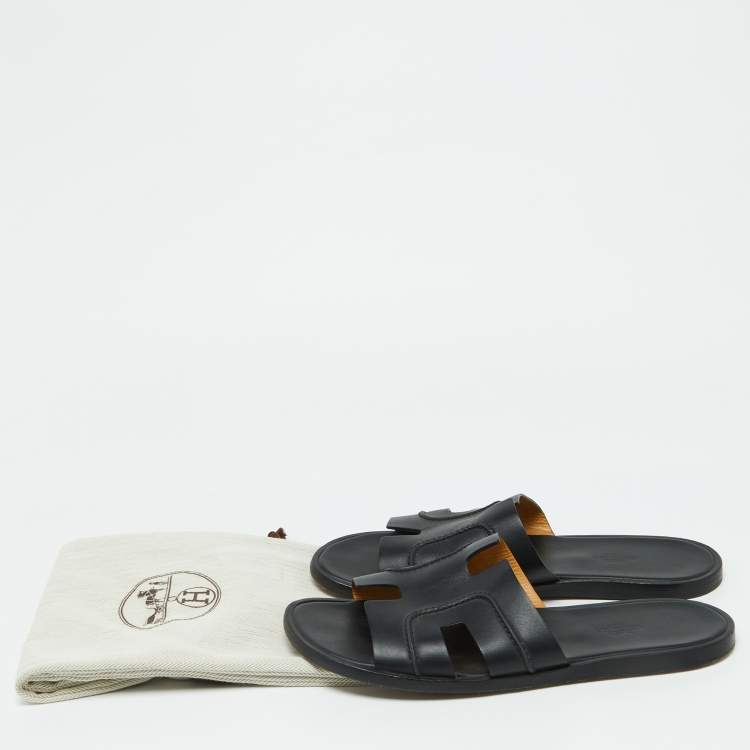 Pre Owned Hermes Black Leather Pique Izmir Flat Slides Size 42.5