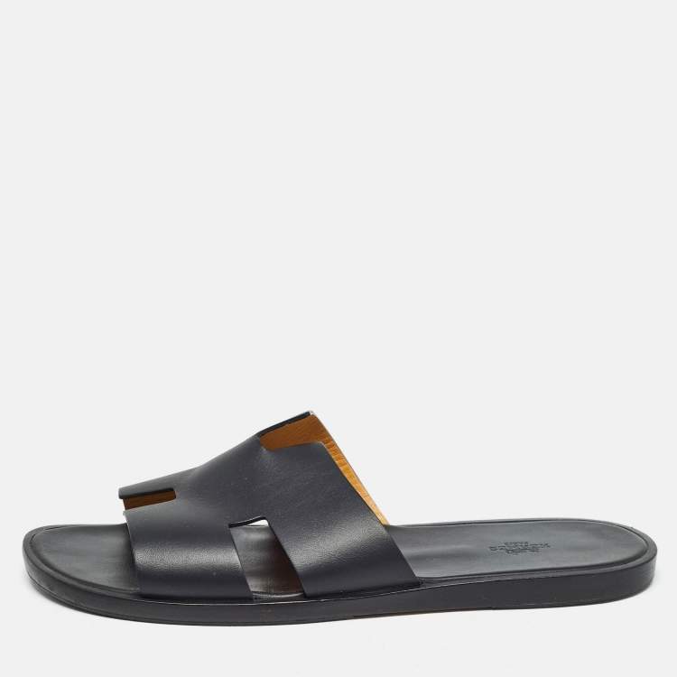 مملوكة مسبقًا Hermes Black Leather Izmir Slide Sandals Size 45