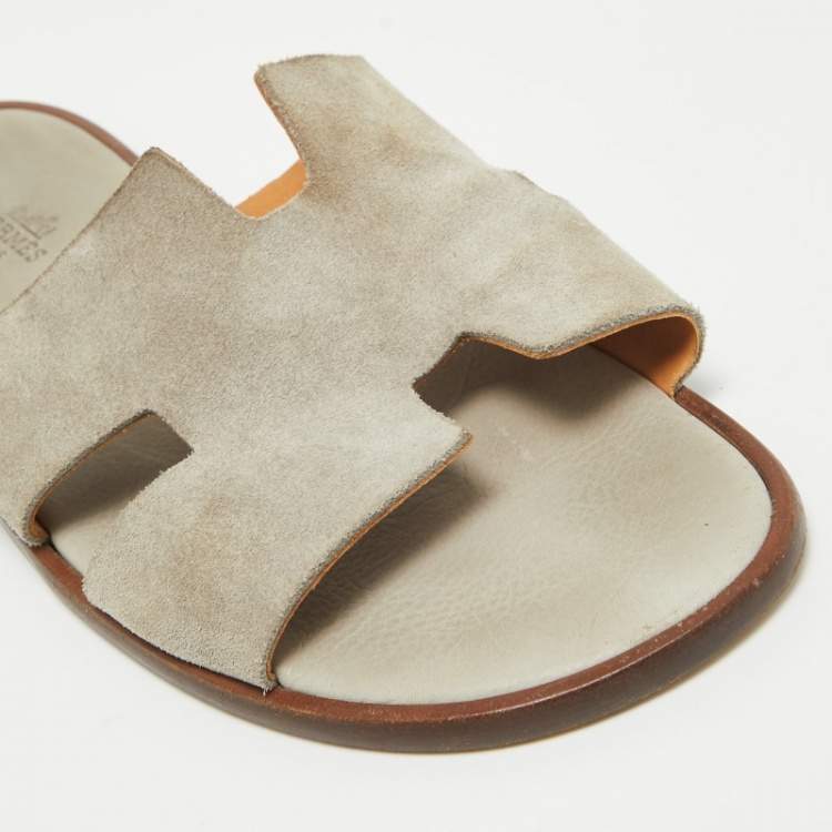Pre Owned Hermes Grey Suede Izmir Slides Size 43.5