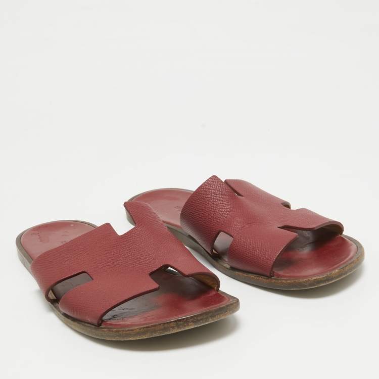 Pre Owned Hermes Burgundy Leather Izmir Slides Size 44.5