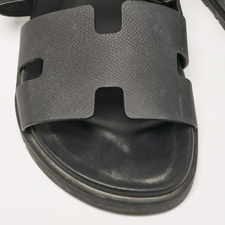 Pre Owned Hermes Black Leather Chypre Flat Sandals Size 41