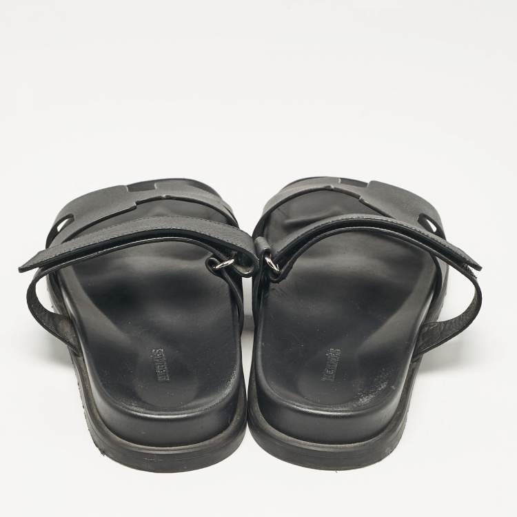 Pre Owned Hermes Black Leather Chypre Flat Sandals Size 41