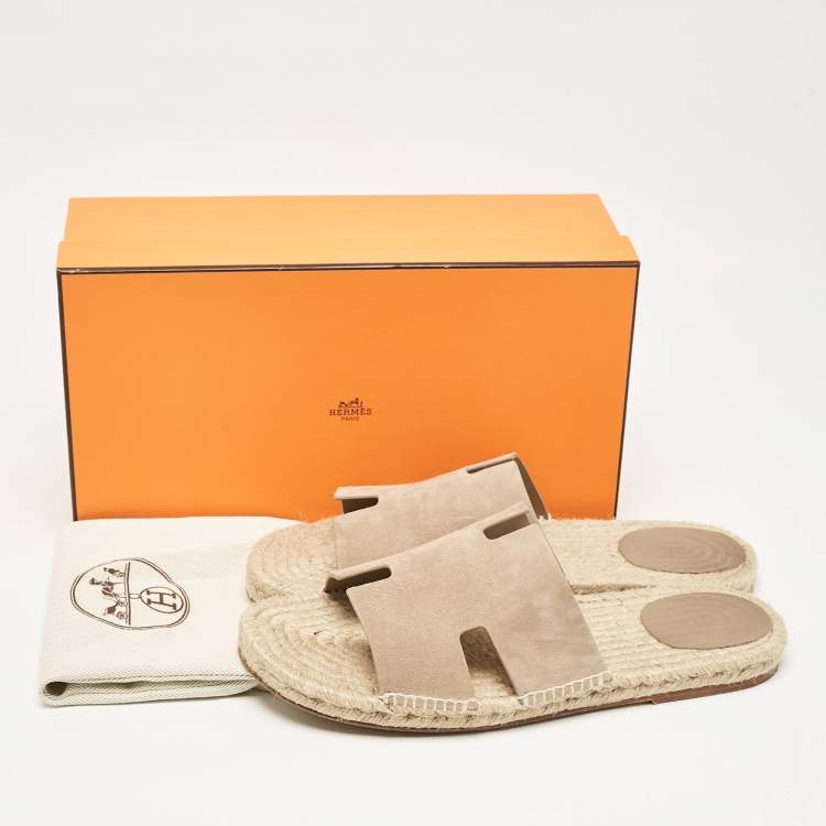 Pre Owned Hermes Beige Suede Antigua Flat Slides Size 47