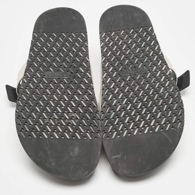 مملوكة مسبقًا Hermès Black/Off White Leather and Canvas Chypre Sandals Size 46