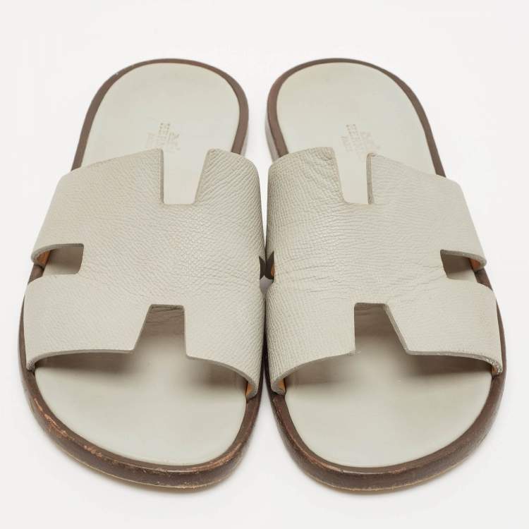 Pre Owned Hermes Grey Leather Izmir Flat Slides Size 41