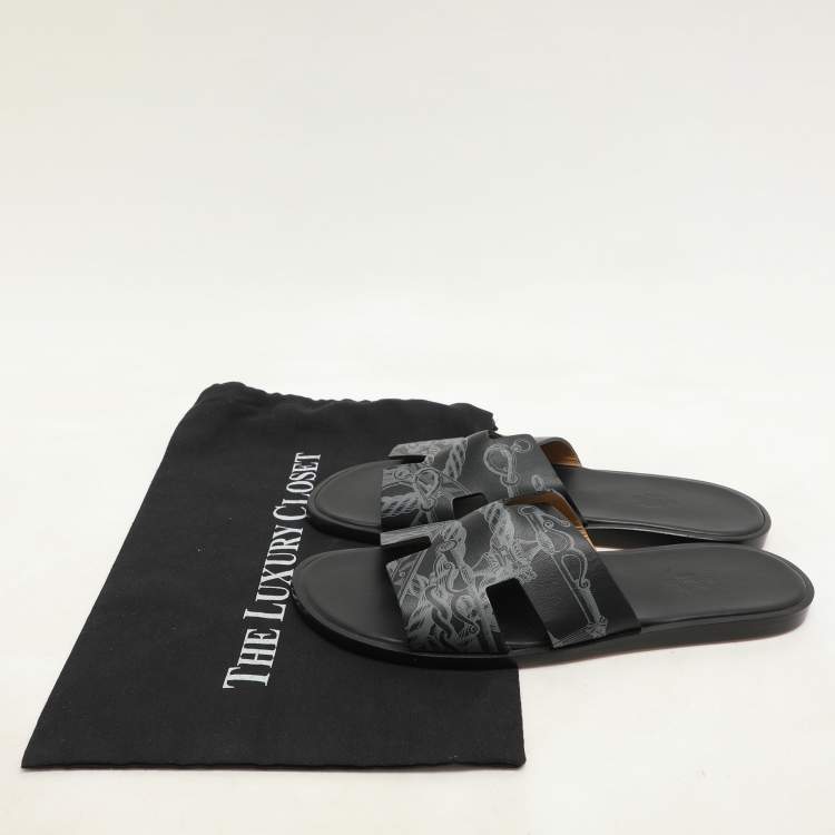 Pre Owned Hermes Black Ferronnerie Print Leather Izmir Flat Sandals Size 44
