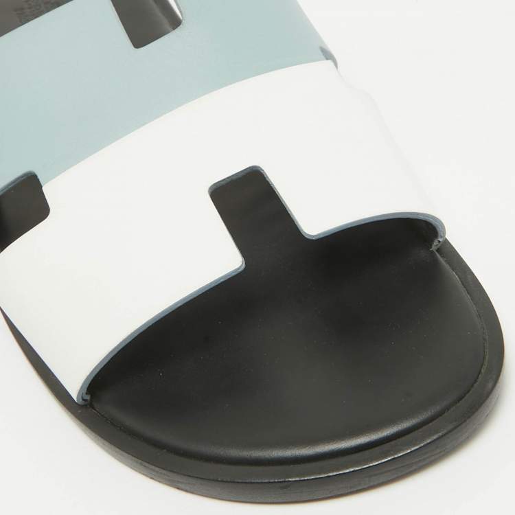 Pre Owned Hermes Blue/White Leather Izmir Sandals Size 43