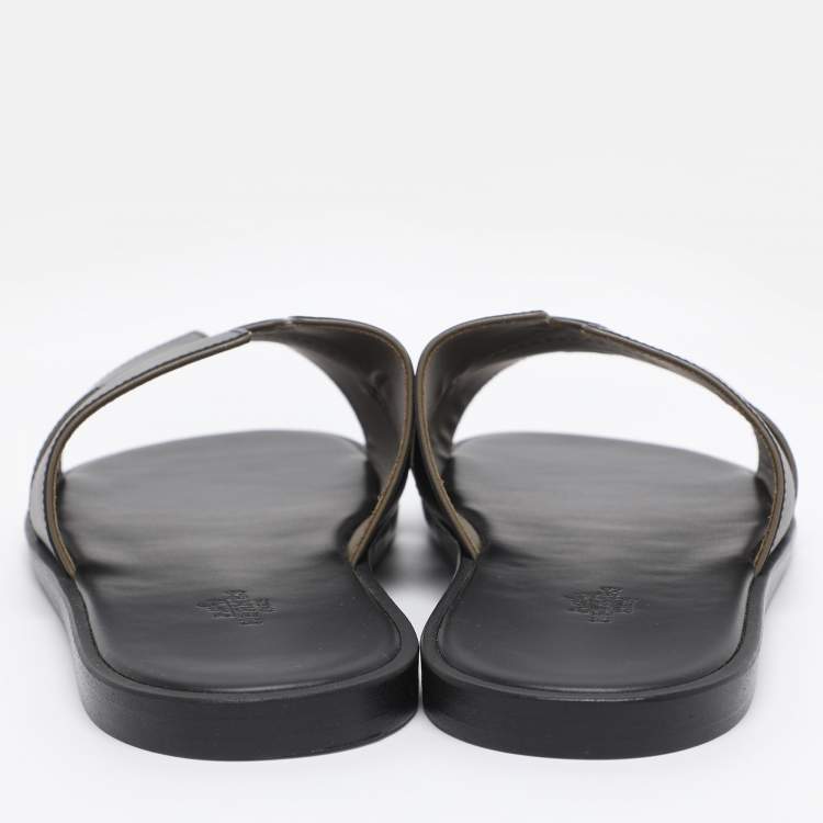 Pre Owned Hermés Black Leather Izmir Flat Slides Size 43