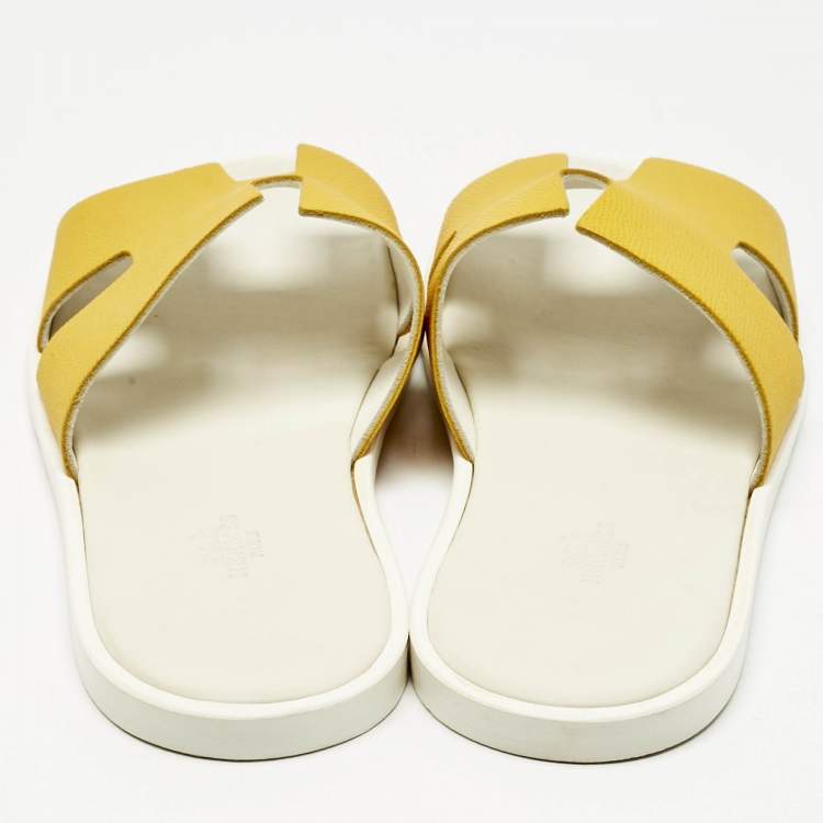 Pre Owned Hermes Yellow Leather Izmir Flat Slides Size 42